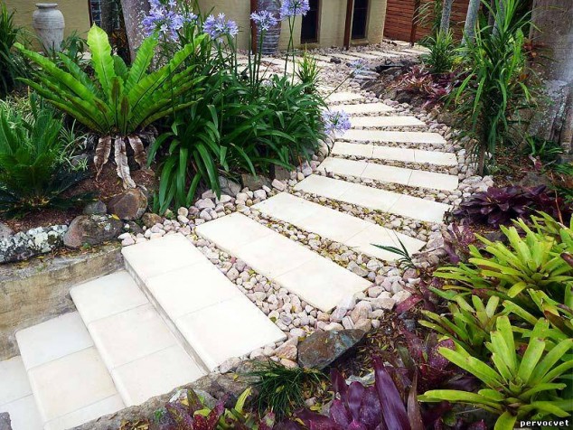 15 Examples Which Materials You’ll Need To Create A Charming Pathway In Your Garden 68350296 634x476 15 Examples Which Materials You’ll Need To Create A Charming Pathway In Your Garden