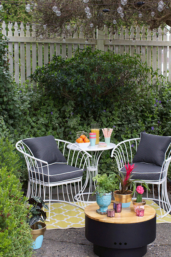 14 Cool Tiny Garden Decorations To Add Charm And Style Outdoors Aileen Allen Patio Style Challenge 2 14 Cool Tiny Garden Decorations To Add Charm And Style Outdoors
