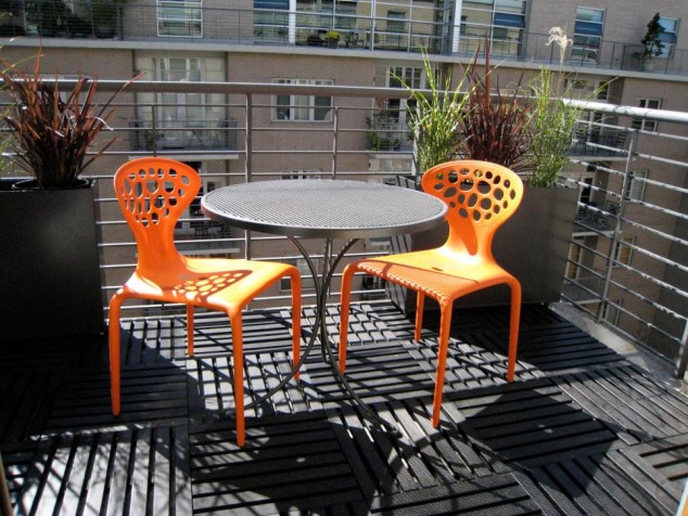  15 Chic And Interesting Ideas For Your Balcony Floor