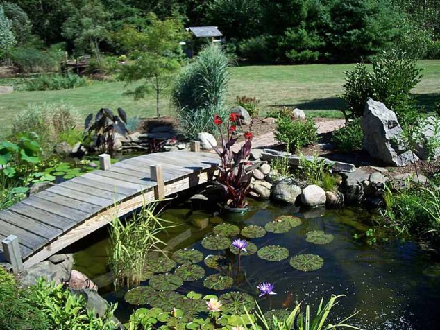 18 Lovely Ponds And Water Gardens For Your Backyard ESTANQUE 634x476 18 Lovely Ponds And Water Gardens For Your Backyard