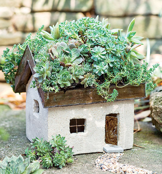 J43460TabbyCottage2 15 Dreamy Fairy Cottages That Will Turn Your Garden Into A Magical Place