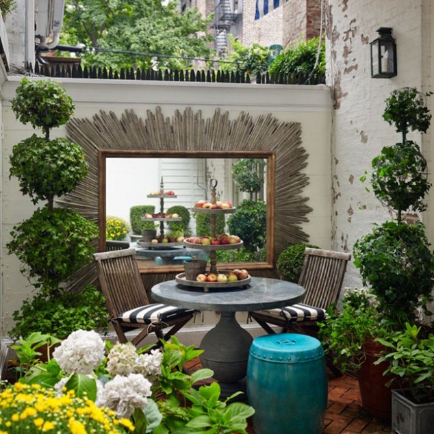 14 Cool Tiny Garden Decorations To Add Charm And Style Outdoors Lucas Allen 4 house 5jun14 pr bt 646x646 634x634 14 Cool Tiny Garden Decorations To Add Charm And Style Outdoors