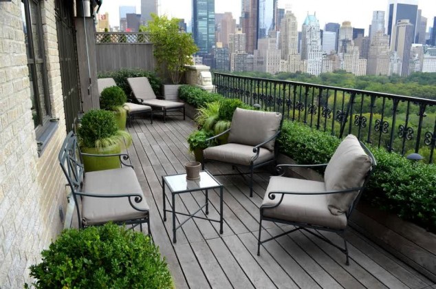 16 Modern Balcony Garden Ideas To Get Inspired From Surprising small apartment furniture nyc together with tiny bedroom solutions furthemore loft living room ideasplus decorating small apartment living room 1 1 634x420 16 Modern Balcony Garden Ideas To Get Inspired From