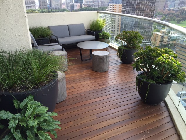 16 Modern Balcony Garden Ideas To Get Inspired From Unit 1703 Darlinghurst 2 634x476 16 Modern Balcony Garden Ideas To Get Inspired From