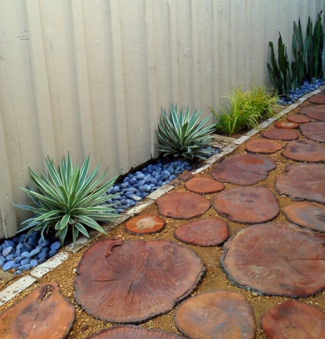 15 Creative Round Stepping Paths That Will Make Your Garden Beautiful And Remarkable diy mC3B6bel holzklotz naturholz baumstammscheiben gartenallee 634x662 15 Creative Round Stepping Paths That Will Make Your Garden Beautiful And Remarkable