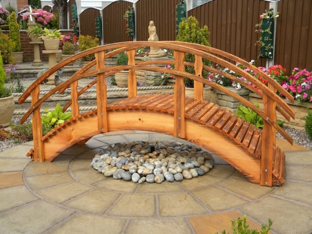 garden bridges dscn0436 634x476 21 Brilliant Wooden Garden Bridges That Could Fill The Garden With Beauty And Charm