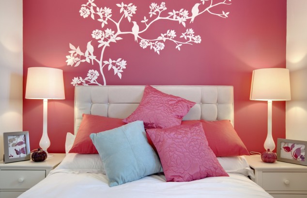 syp1 1400x900 634x408 13 Vibrant Wall Designs To Beautify The Bedroom