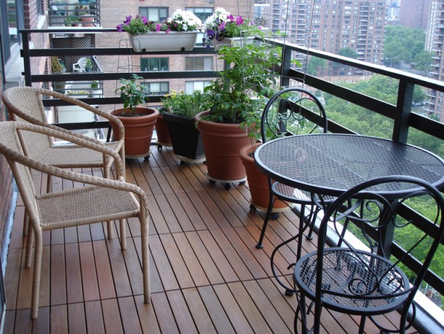 15 Chic And Interesting Ideas For Your Balcony Floor usage balcony 03 634x476 15 Chic And Interesting Ideas For Your Balcony Floor