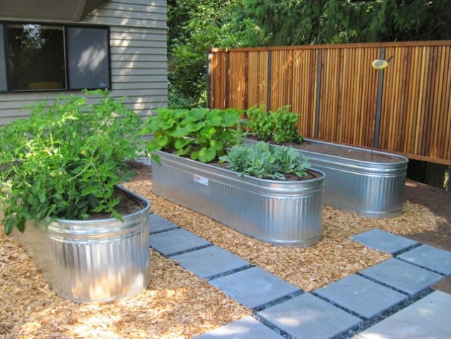 14 Stunning Raised Garden Beds For Growing Healthy Vegies 249120 0 4 3263 contemporary landscape 1 634x476 14 Stunning Raised Garden Beds For Growing Healthy Vegies