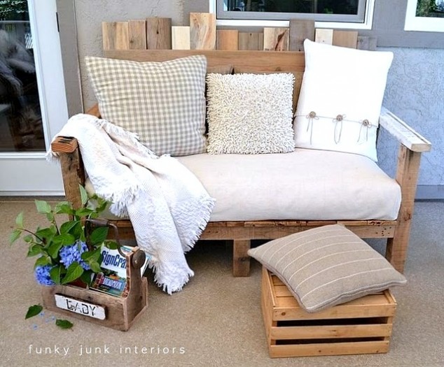14 Comfy Seating Areas For Outdoors DSC 5606 634x525 14 Comfy Seating Areas For Outdoors