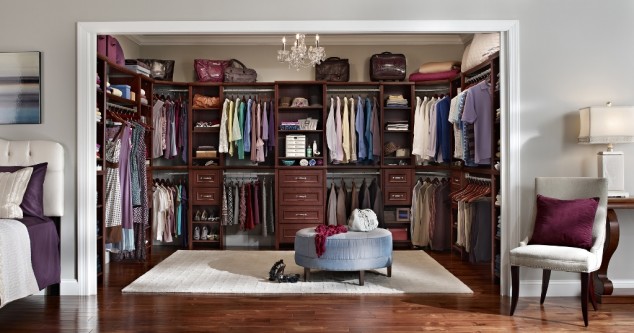 Master Bedroom Designs with Walk in Closets 634x333 16 Мodern Аnd Stylish His And Hers Walk In Closets