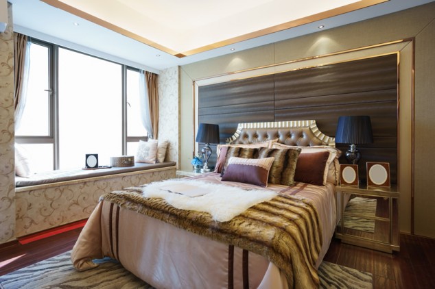 bed with gold framed headboard wood flooring 634x422 17 Well Designed Bedroom Headboard Walls