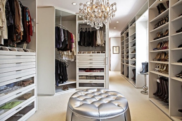 16 Мodern Аnd Stylish His And Hers Walk In Closets closet10 634x423 16 Мodern Аnd Stylish His And Hers Walk In Closets