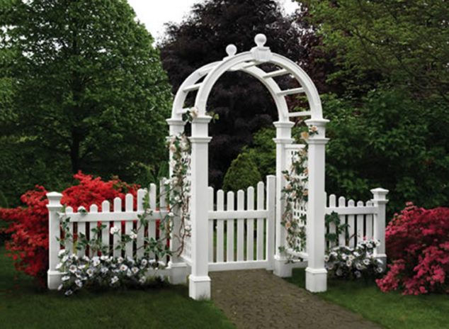 653275138 1599178096 634x464 14 Simple But Attractive Garden Doors And Garden Mirrors