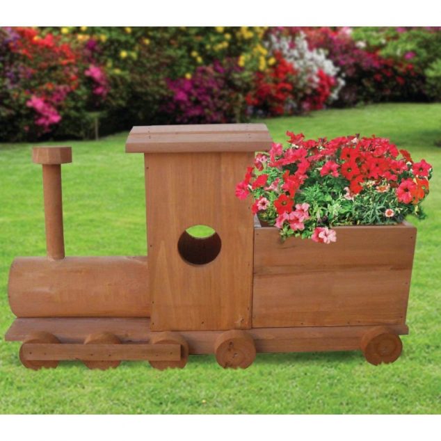 12 DIY Wooden Train Planter For Outdoor 73142501999 634x634 12 DIY Wooden Train Planter For Outdoor