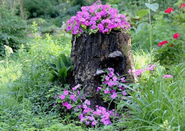 740 espacebuzz5562f201049f4 634x449 15 DIY Creative Flower Pots For A Dream Garden