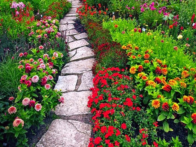 DIA2B272B02 634x476 15 Flower Pathway For Lively Garden That You Must See Today