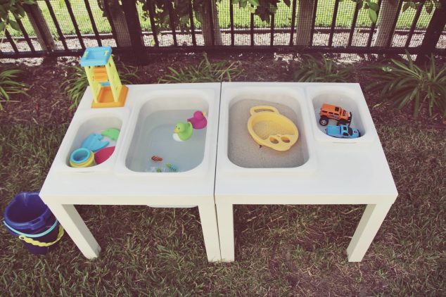15 DIY Ideas How To Transform Your Backyard In A Playground For Your Kids DIY2Bsensory2Btable2B15 634x422 15 DIY Ideas How To Transform Your Backyard In A Playground For Your Kids