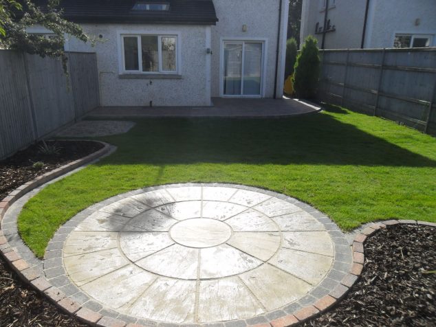 13 Circle Patio Ideas That Are Attractive For Your Eyes Picture004 634x476 13 Circle Patio Ideas That Are Attractive For Your Eyes