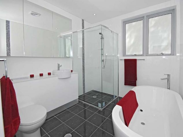 bathrooms 634x476 12 Red Accent Bathroom Ideas To Fall In Love With