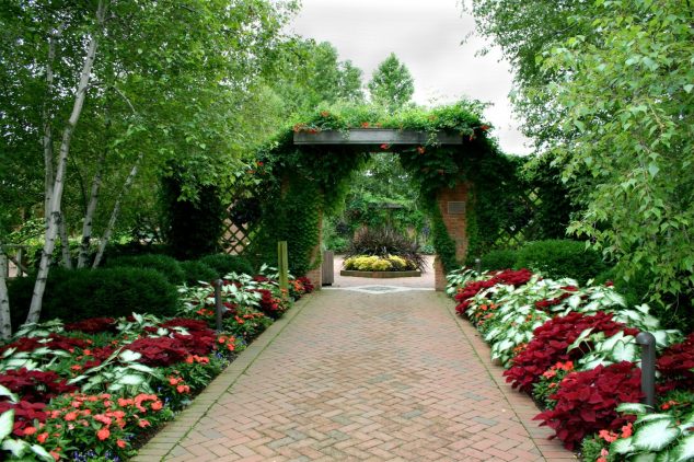 enabling garden 634x422 15 Flower Pathway For Lively Garden That You Must See Today