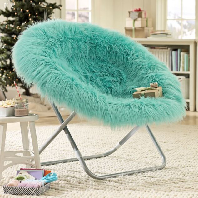 pool fur rific faux fur hang a round chair o 634x634 15 Fancy Armchairs For Your Fancy Room
