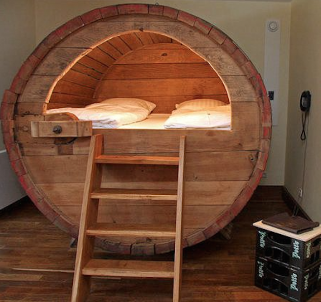 14 DIY Fascinating Ideas How To Reuse Old Wine Barrels screen shot 2015 10 28 at 42410 pm 4S5Dkk 634x597 14 DIY Fascinating Ideas How To Reuse Old Wine Barrels