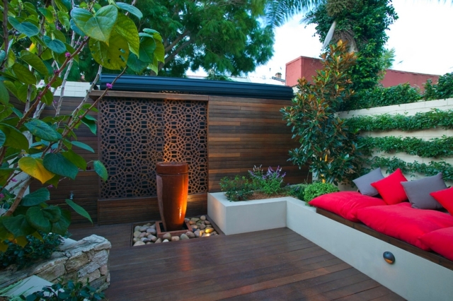 screening fence in 23 garden ideas on how to preserve privacy 0 121 15 Asian Patio Ideas For Gorgeous Backyard