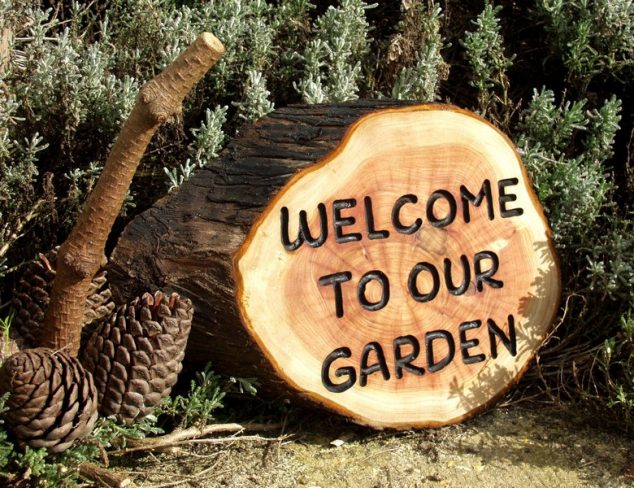 14 DIY Decorative Elements For Graceful Outdoor Place welcometour2 634x488 14 DIY Decorative Elements For Graceful Outdoor Place