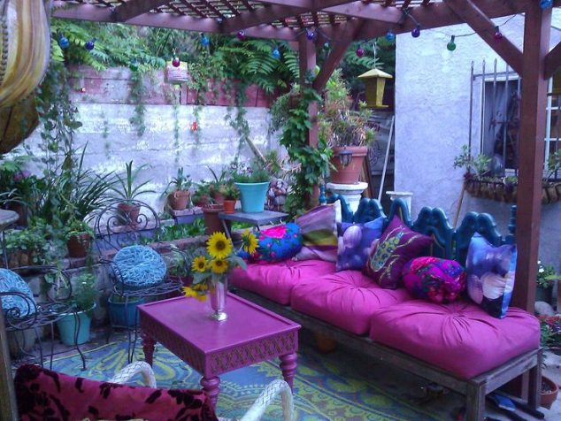 17 beauty bohemian patio designs top easy decor project for backyard garden 17 634x476 13 Colorful And Youthful Patio Decorating Ideas That Will Extend Your Life