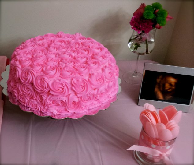 12 DIY Floral Decor Of Fake Flowers For Romantic Ambient 2012 06 02 18 47 07 634x542 12 DIY Floral Decor Of Fake Flowers For Romantic Ambient