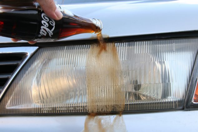 Clean Insects Off a Cars Exterior Step 5 634x423 10 Easy Car Cleaning Tips That You Need To Know