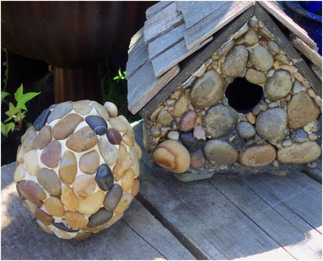 DIY Pebble Garden Balls 634x511 14 DIY Stone Decor Ideas For Garden Transformation In Best Place For Relaxation