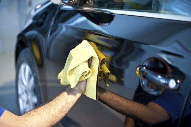 10 Easy Car Cleaning Tips That You Need To Know car valeting 2 634x422 10 Easy Car Cleaning Tips That You Need To Know