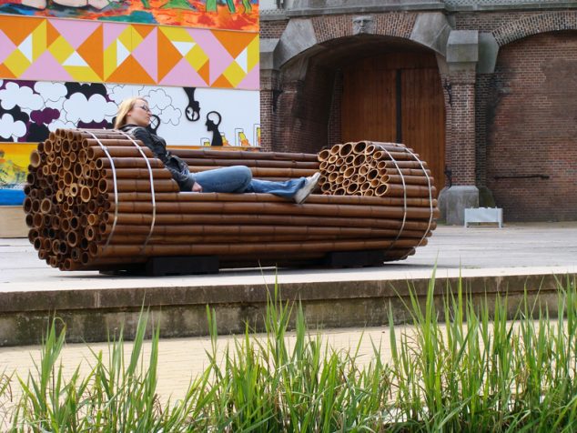 13 DIY Ideas How To Use Bamboo Creatively For Garden pile isle 2 634x476 13 DIY Ideas How To Use Bamboo Creatively For Garden
