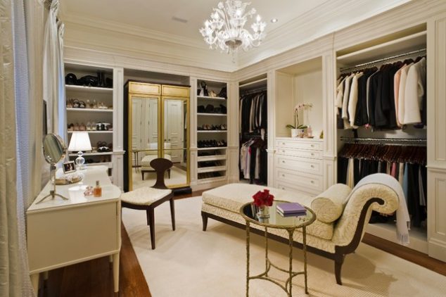 12 Glamorous Dressing Room Closet Ideas For The Ladies traditional closet 634x422 12 Glamorous Dressing Room Closet Ideas For The Ladies