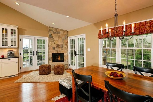 13 Trendy Open Concept Kitchen, Dining Room And Living Room traditional living room 634x422 13 Trendy Open Concept Kitchen, Dining Room And Living Room