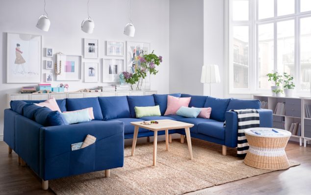 13 Peaceful Living Rooms That Will Bring Pure Harmony In The House 20162 cols06a 01 PH129148 634x398 13 Peaceful Living Rooms That Will Bring Pure Harmony In The House
