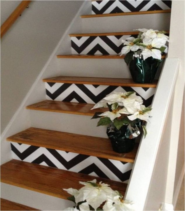 Amazing Ways to Display Indoor Plants 09 634x724 12 DIY Painting Ideas That Will Help You To Upgrade The Indoor Stairs