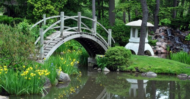 15 Inspirative Garden Pond With Bridge That You Would Like To See FabyanJapaneseGarden2010023 634x333 15 Inspirative Garden Pond With Bridge That You Would Like To See