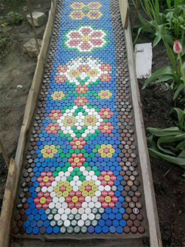 13 DIY Garden Pathway Inspiration For All Garden Lovers IA4SK90hAU8eWD3dZRyzAupII0M@850x1133 634x845 13 DIY Garden Pathway Inspiration For All Garden Lovers