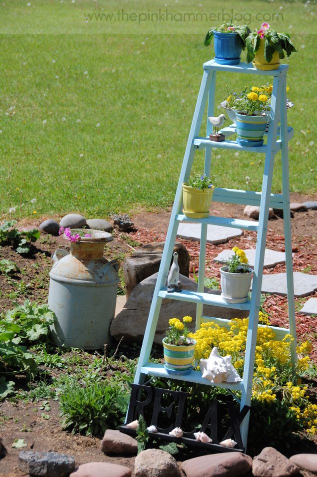 ladderfinal2 634x952 13 Clever Ways How Reuse The Old Ladder For Garden Decoration