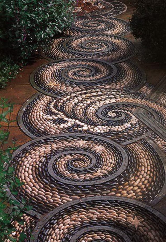 mosaic garden path 3 634x922 13 DIY Garden Pathway Inspiration For All Garden Lovers