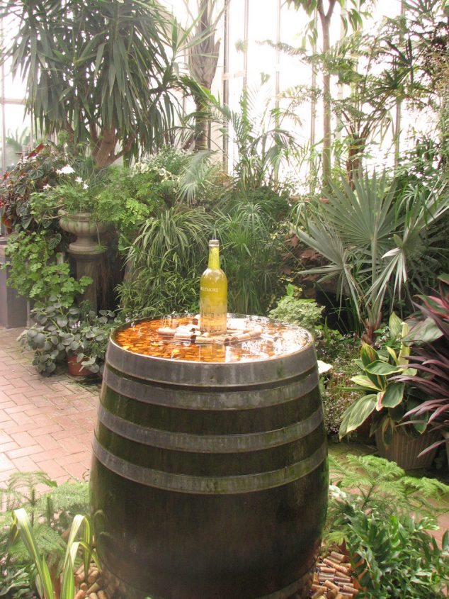 15 Standout Fountain Design for Garden Art That Will Catch Your Eye 5087758328 261a2fb8f3 b 634x845 15 Standout Fountain Design for Garden Art That Will Catch Your Eye