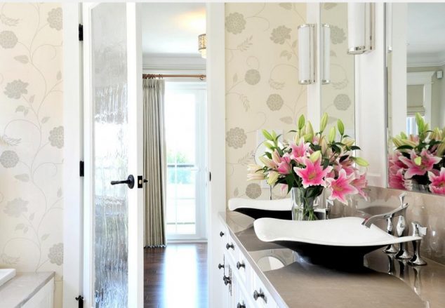 5789e7c785159 634x439 14 Small Bathroom Makeovers that Will Grab Your Attention