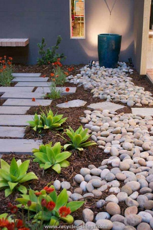 12 Absolutely Great Garden Decor Ideas For Stylish Garden Home Decorating with Stones 634x950 12 Absolutely Great Garden Decor Ideas For Stylish Garden