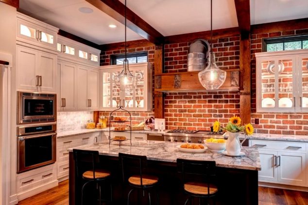 16 Simple Ideas For Wall Decoration In The Small Kitchen brick backsplash kitchen 634x423 16 Simple Ideas For Wall Decoration In The Small Kitchen