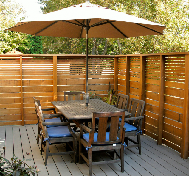 16 Trend setting Fence Panels for Making The Most Out of The Garden fence pallet 634x592 16 Trend setting Fence Panels for Making The Most Out of The Garden