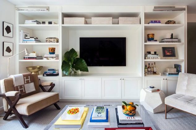 15 Smart Ways How To Decorate Your Home With Built Ins To Save Space living room built in media center picture lights reading corner 634x420 15 Smart Ways How To Decorate Your Home With Built Ins To Save Space