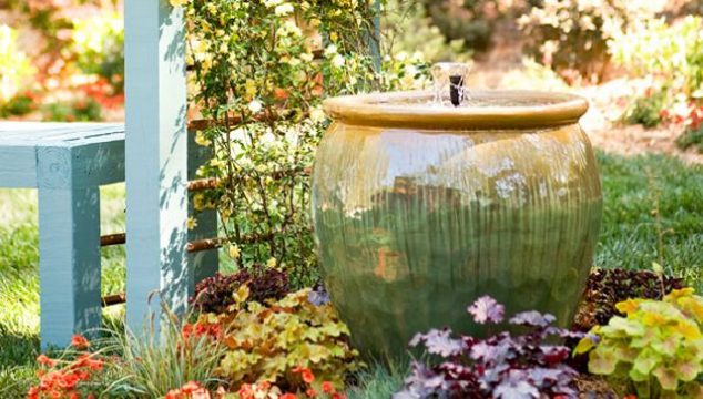 mau dai phun nuoc20 634x360 15 Standout Fountain Design for Garden Art That Will Catch Your Eye